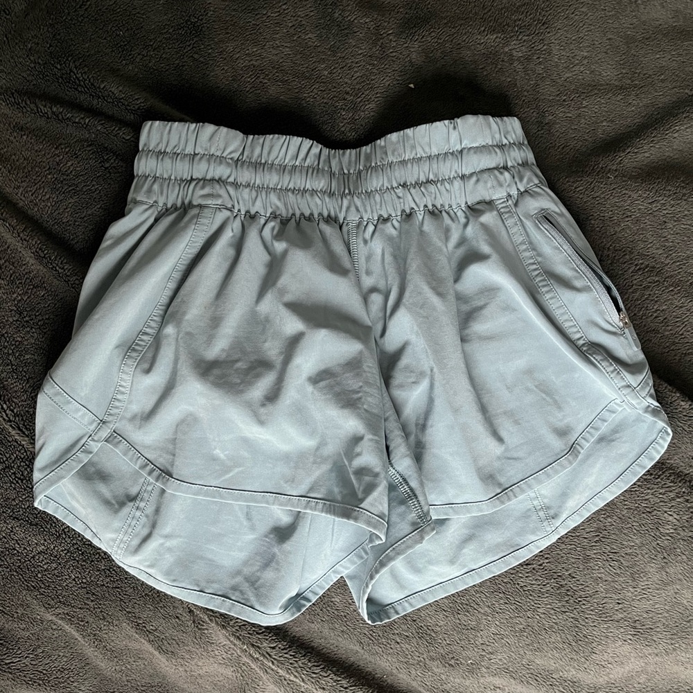 Track that short size 4